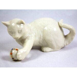 Vintage Lenox China Jewels Collection Porcelain Cat With Ball Figurine 1991